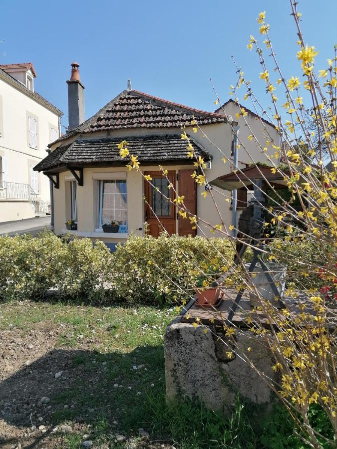 Charmante Maison Pres De Vezelay Voutenay-sur-Cure Exterior foto